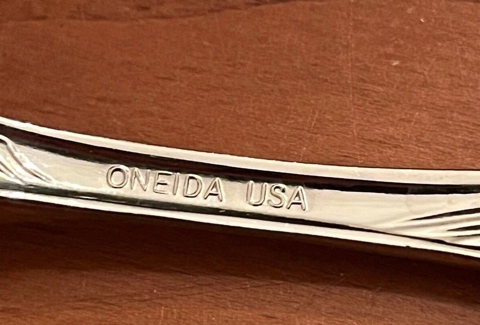 Oneida CAMBER CRESTA Windswept Scroll Stainless Flatware - Choice - Image 3 of 3