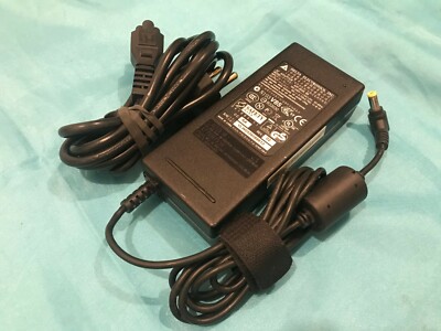 DELTA ELECTRONICS ADP-90SB BB AC Adapter 19V 4,74A Netzteil
