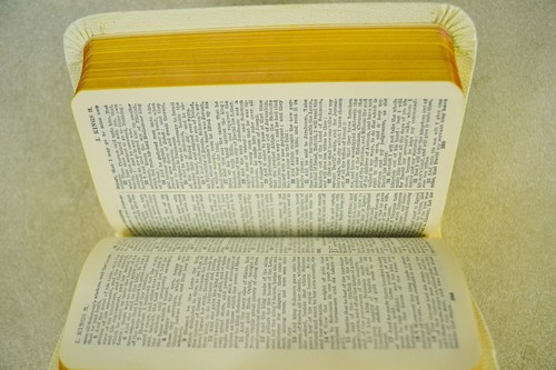 Vintage Holman Bible "White Bridal Bible" in Box White Faux Leather KJV 1009WB - Picture 9 of 12