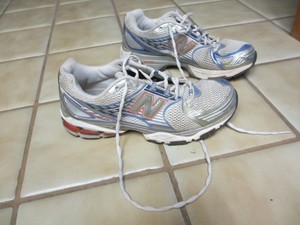 new balance athletic shoes volleyball