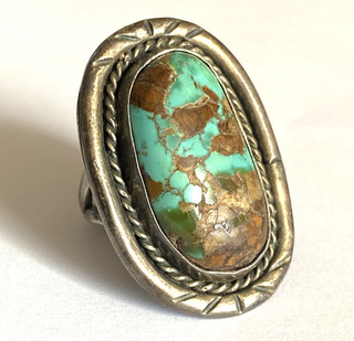 Vintage Native American “NAVAJO” Sterling & Turquoise Ring Size 7.5 NICE