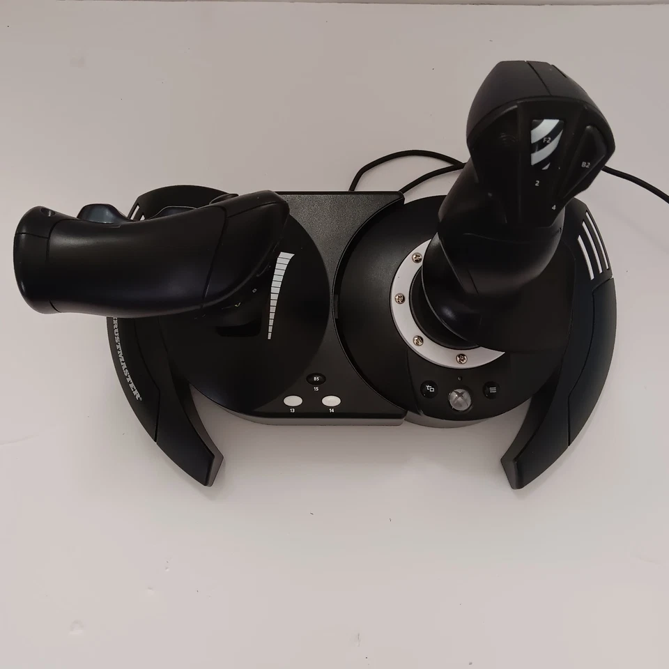 Thrustmaster T-Flight Hotas One Joystick-Throttle Combo for Xbox and PC - Image 2 of 4