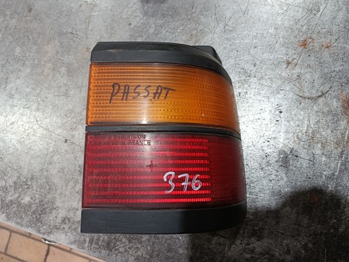 VW Passat 35i Kombi Rückleuchte rechts aussen Bj. 1988-1993 333945112 Rücklicht