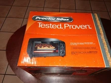 Proctor Silex Countertop Toaster Oven with Baking Function