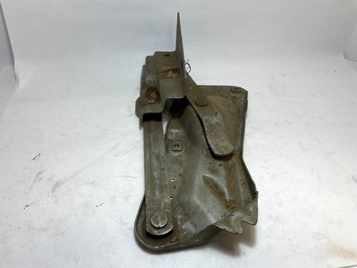1955-1956 Desoto Plymouth Chrysler Savoy Left Hood Hinge 8 Cylinder 1624056 NOS - Picture 2 of 5