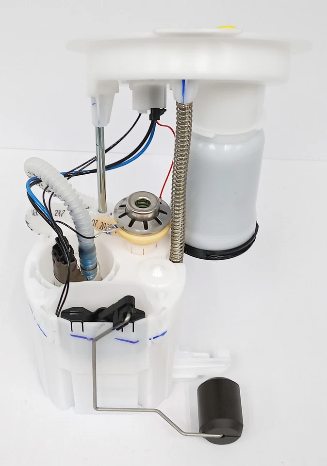 Módulo de bomba de combustible Bosch 0580200330 para BMW 328i 335i 320i 335i xDrive 2012-2018 Foto 2 de 3