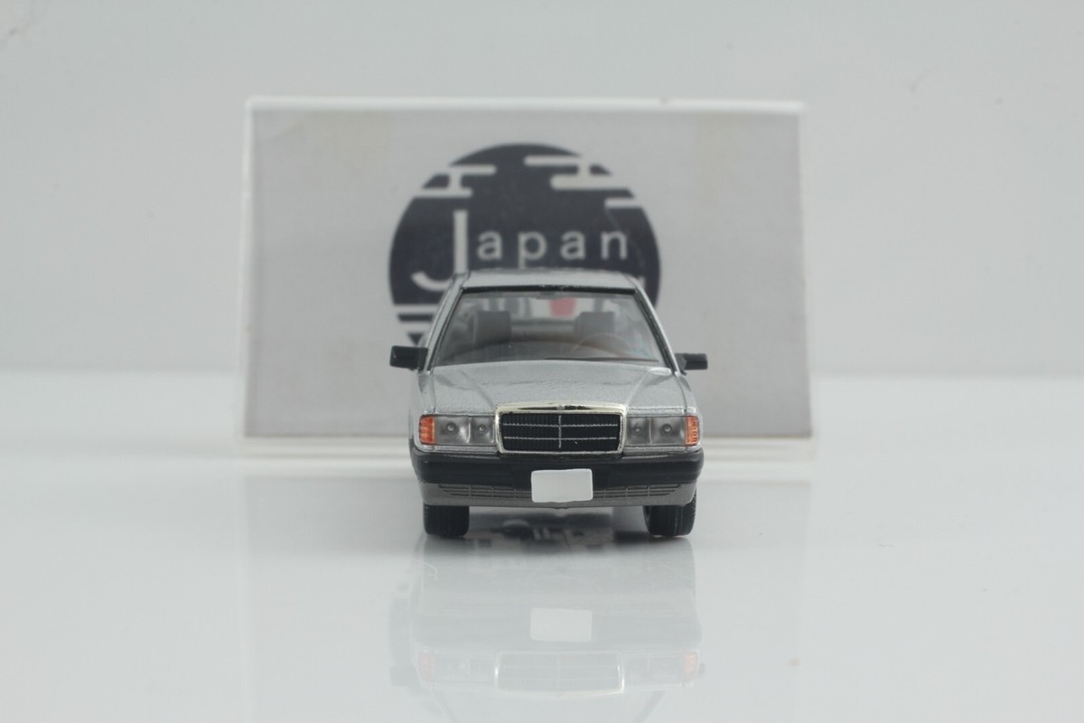 TOMICA LIMITED VINTAGE NEO LV-N77 Mercedes Benz 190E LV-N77a TOMICA LIMITED VINTAGE NEO LV-N77 Mercedes Benz 190E LV-N77a