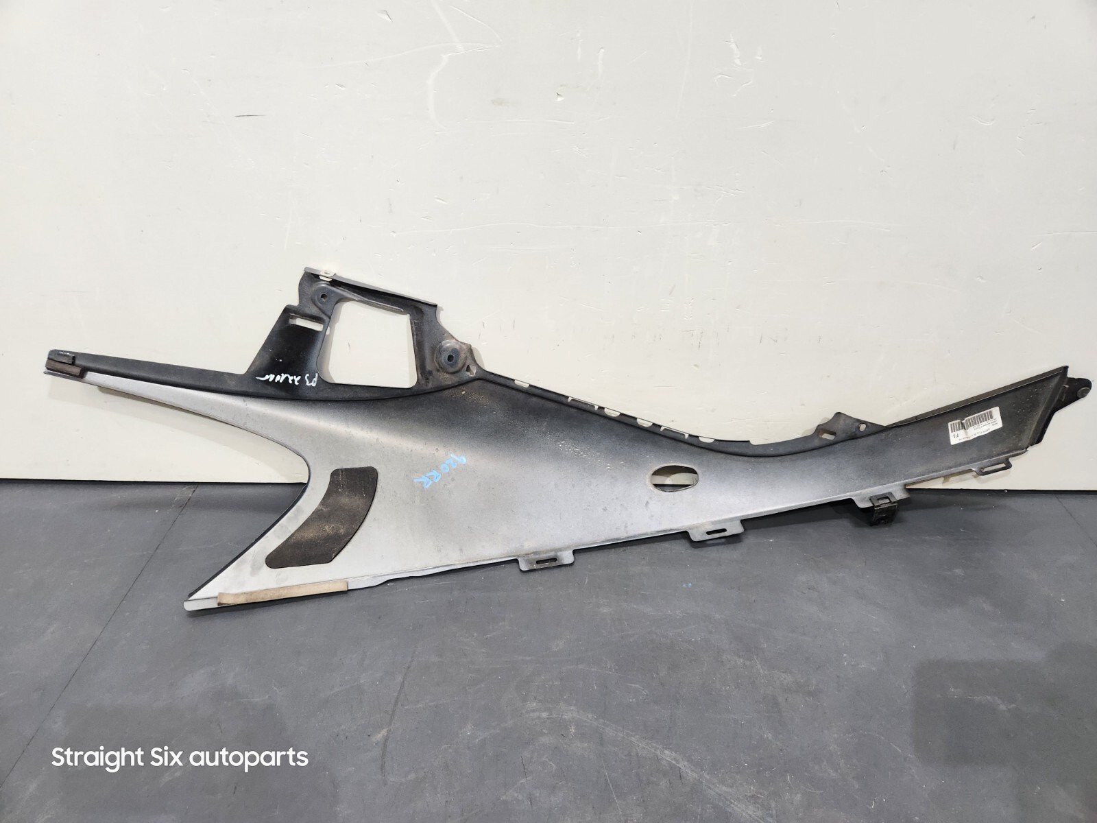✅ 14-20 OEM BMW i8 Rear Passenger C Pillar Quarter Trim Cover Body Panel Black 2