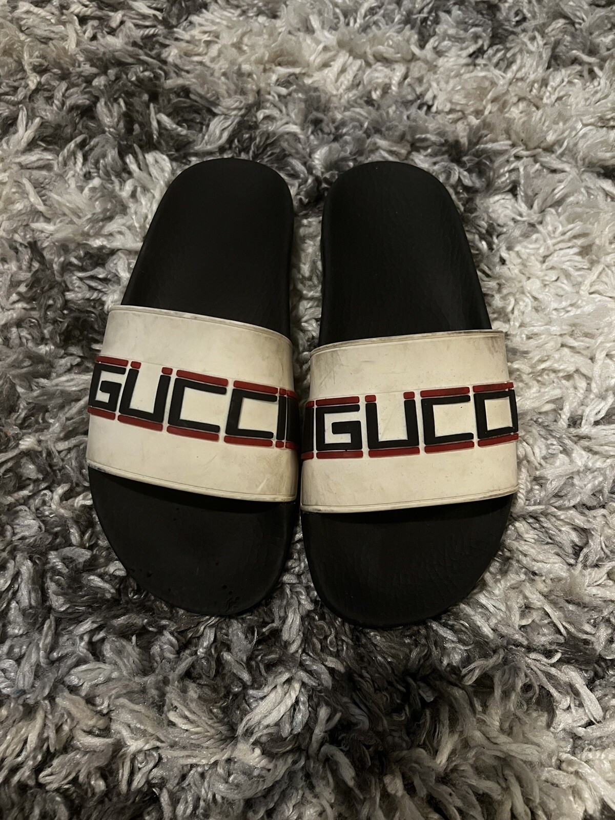 GUCCI Women US 7 Logo Red White Blk Rubber Pool Slides Flats Sandals | eBay