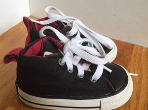 baby converse size 4