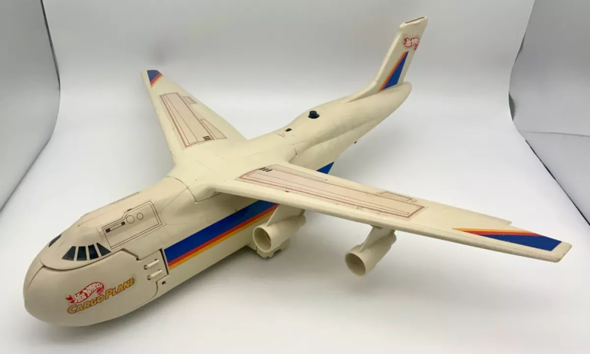 Hot wheels sales planes aircraft carrier
