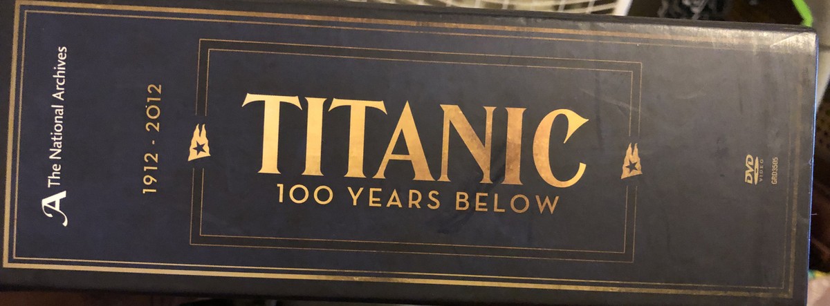 Titanic: 100 Years Below (DVD-2-Disc Set, With Book DVD/CD