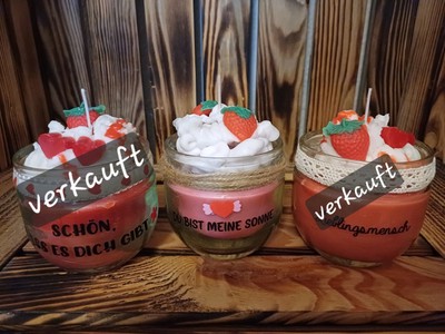 Duftkerze Erdbeere aus Sojawachs Dessertkerze Handmade