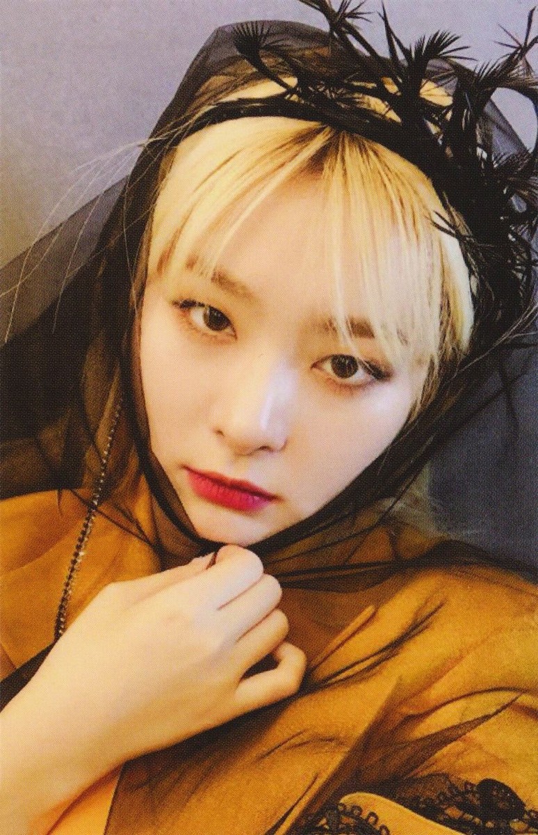 RED VELVET PHOTOCARDS - THE 5TH MINI ALBUM 