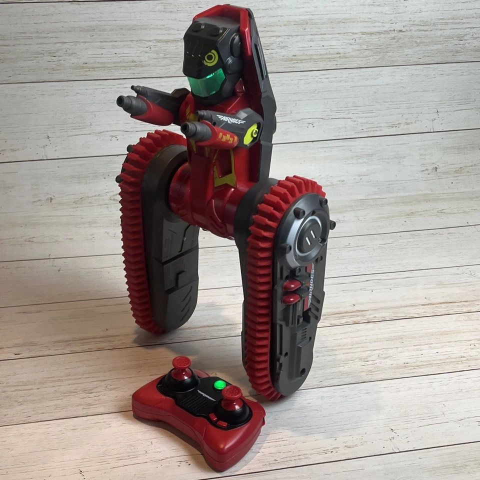 Air Hogs Robo Trax Tank with Robot Transformation With Remote And Charging Cable - Image 4 of 4