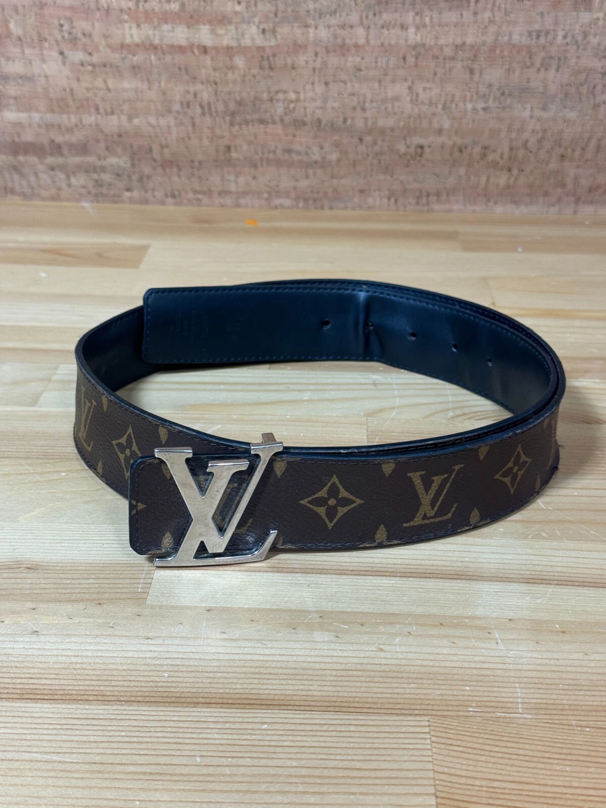 LOUIS VUITTON（LV） Louis Vuitton LV Iniziali Cintura Monogramma Marrone 40MM Taglia 38