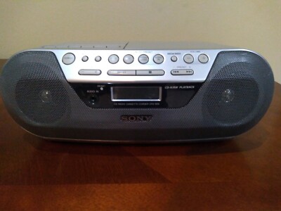 Sony CFD-S05 CD/Headphone Jack/CD-R Playback/Radio/CD-RW Playback/Cassette/Audio