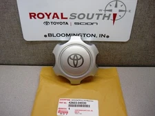 Toyota 4Runner Tacoma Wheel Center Cap Genuine OEM OE