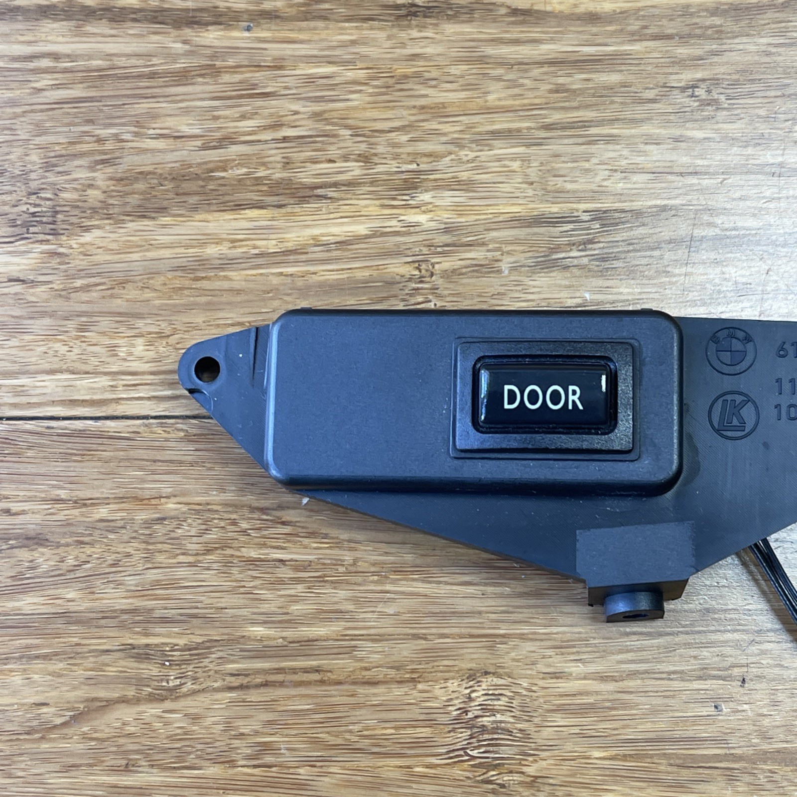 2017-2023 Rolls Royce Dawn RR6 Rear Right Side Coach Door Switch Button OEM