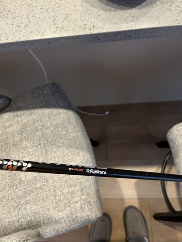 TaylorMade M6 Driver 10.5° Regular-Flex Fujikura Atmos 5R Men's Right-Handed - Picture 3 of 8