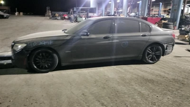 FUEL VAPOR CHARCOAL CANISTER 16137224859 2012 BMW 740IL — 第 4/4 张图片