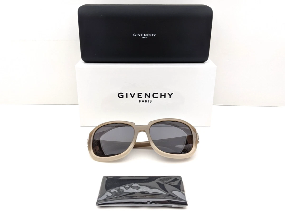 ?️Made in Italy! GIVENCHY SGV884 Sunglasses 55/18/135  display picture 2