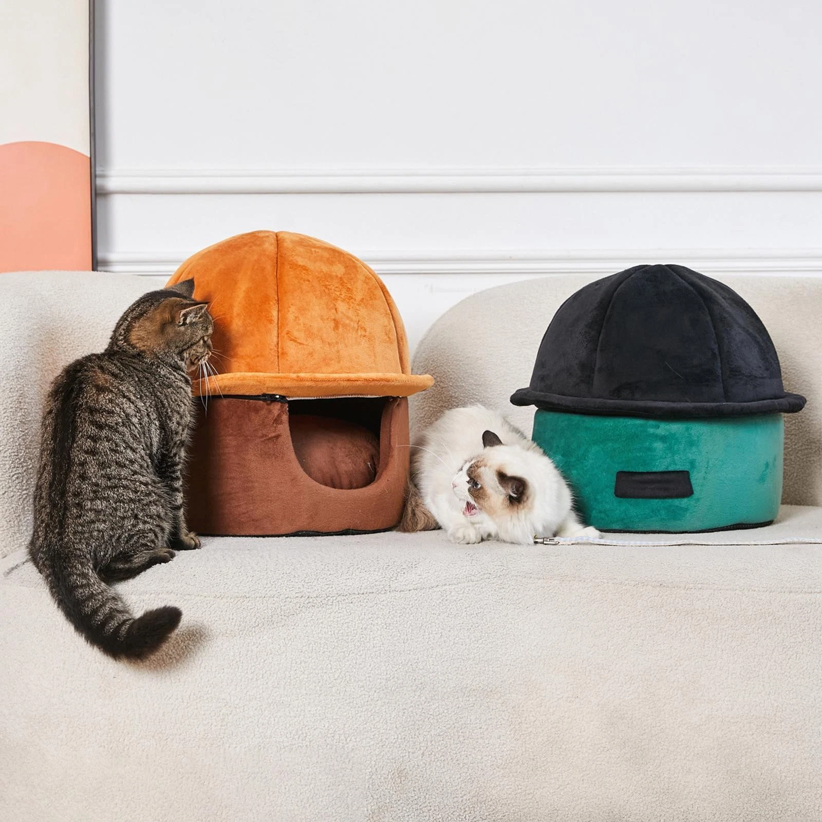 Hat Shaped Cats Tunnel Bed Portable Pet Cave Bed for Indoor Cats Play