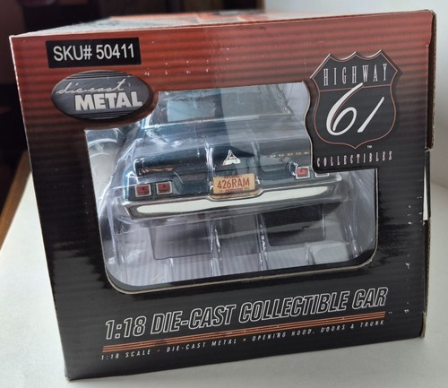 1964 Dodge 330 426 Hemi Highway 61 Diecast 1:18 Car - Dark Turquoise - Picture 4 of 8