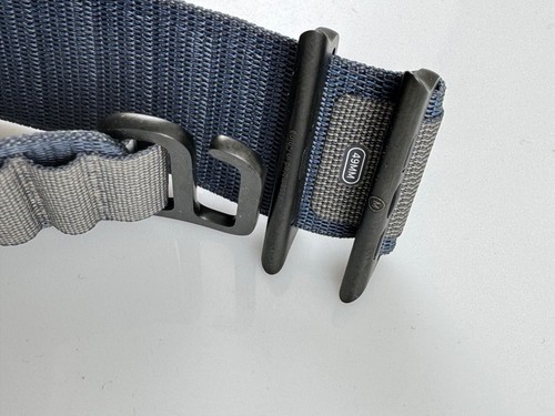 Oryginalny zegarek Apple Watch Alpine Loop Czarny tytanowy pasek inżynieryjny / prototyp niebieski - Zdjęcie 6 z 8