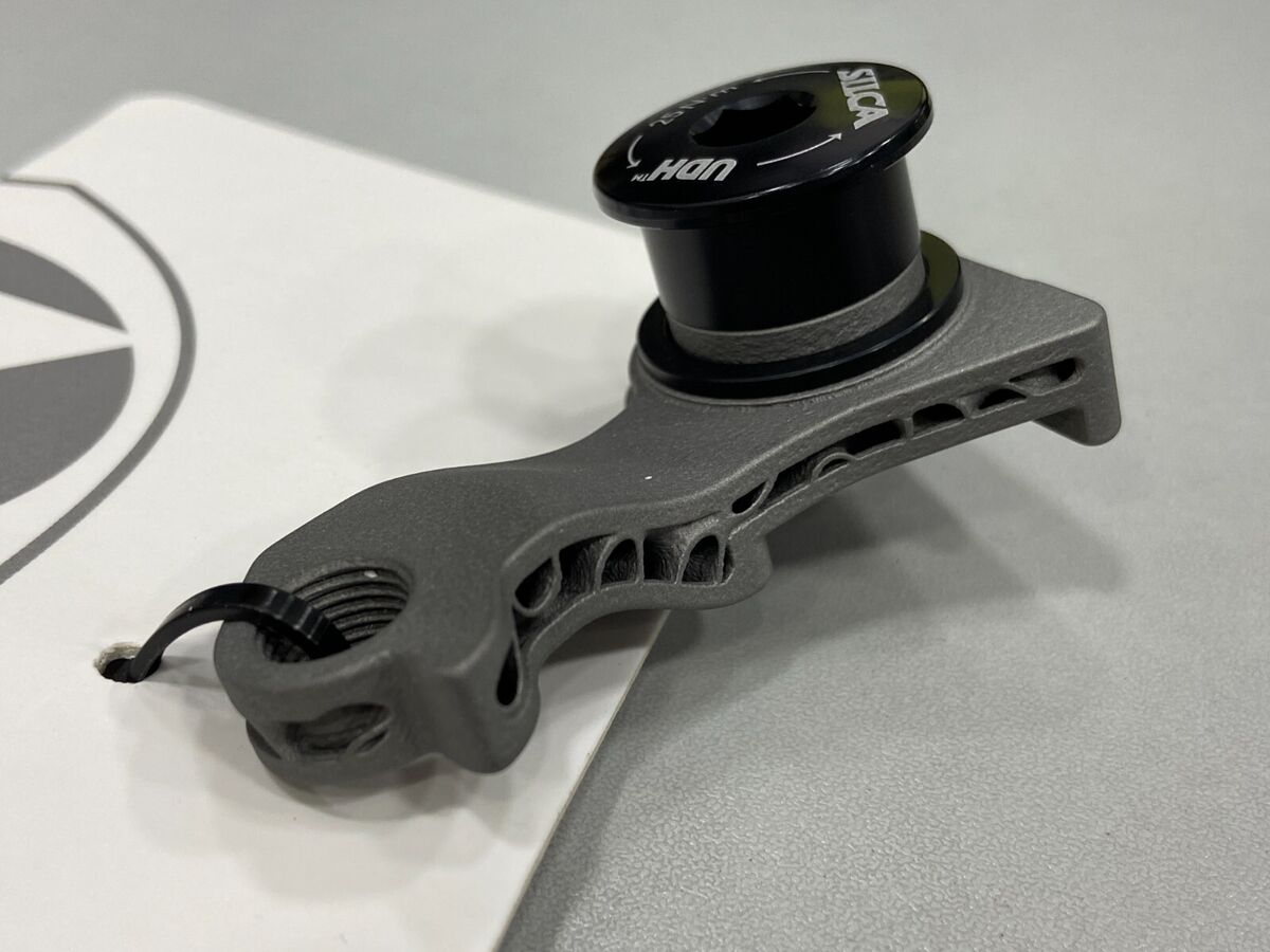 Silca 3D-Printed Titanium (UDH / UDH Direct Mount Silca 3D-Printed Titanium (UDH / UDH Direct Mount