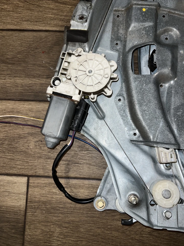 REGULADOR VENTANA CONVERTIBLE TRASERO DERECHO BMW E36 M3 318 328i 1994-99 OEM CON MOTOR Foto 3 de 4