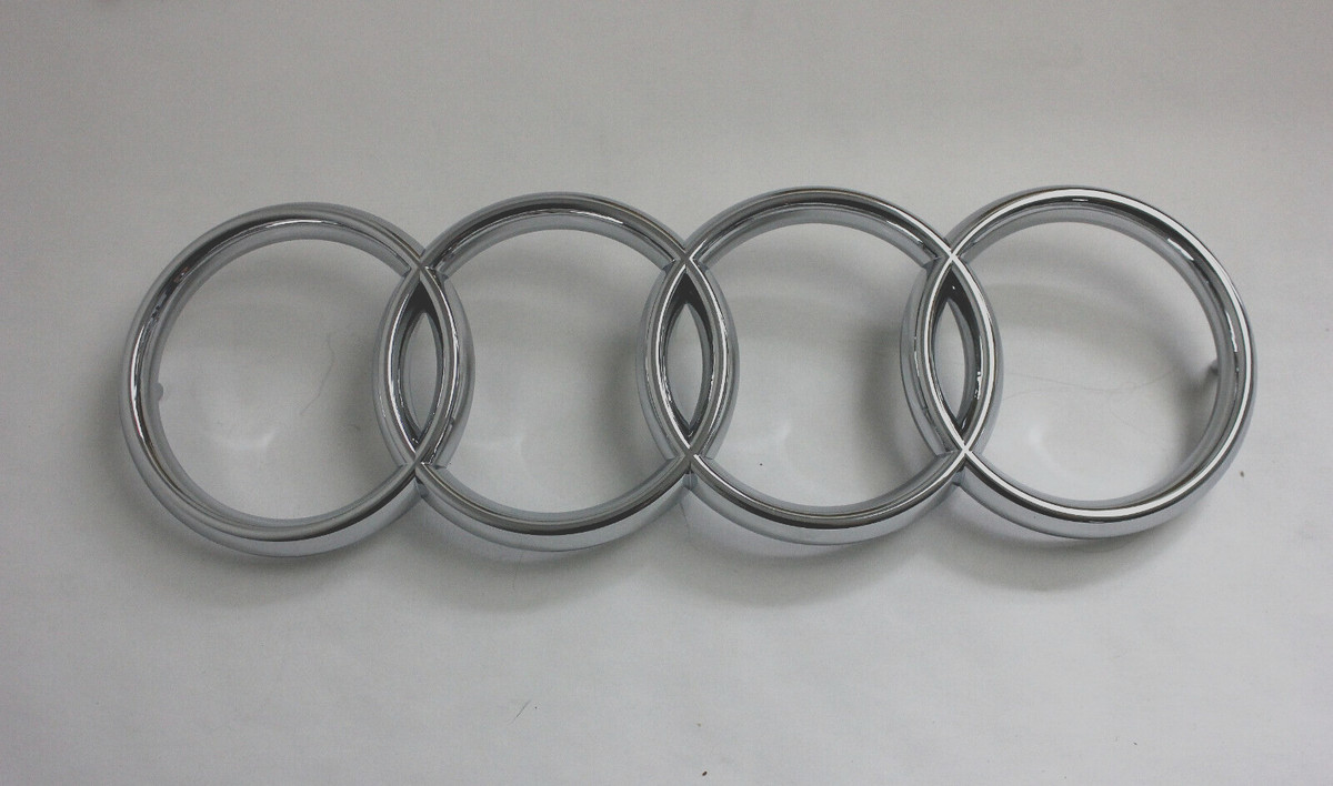 Ringe Emblem vorne Kühlergrill NEU original VAG 811853605 Audi 80  