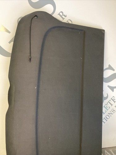 Audi A3 Parcel Shelf 8P Models Black 5 Door Ref2 - Picture 5 of 10