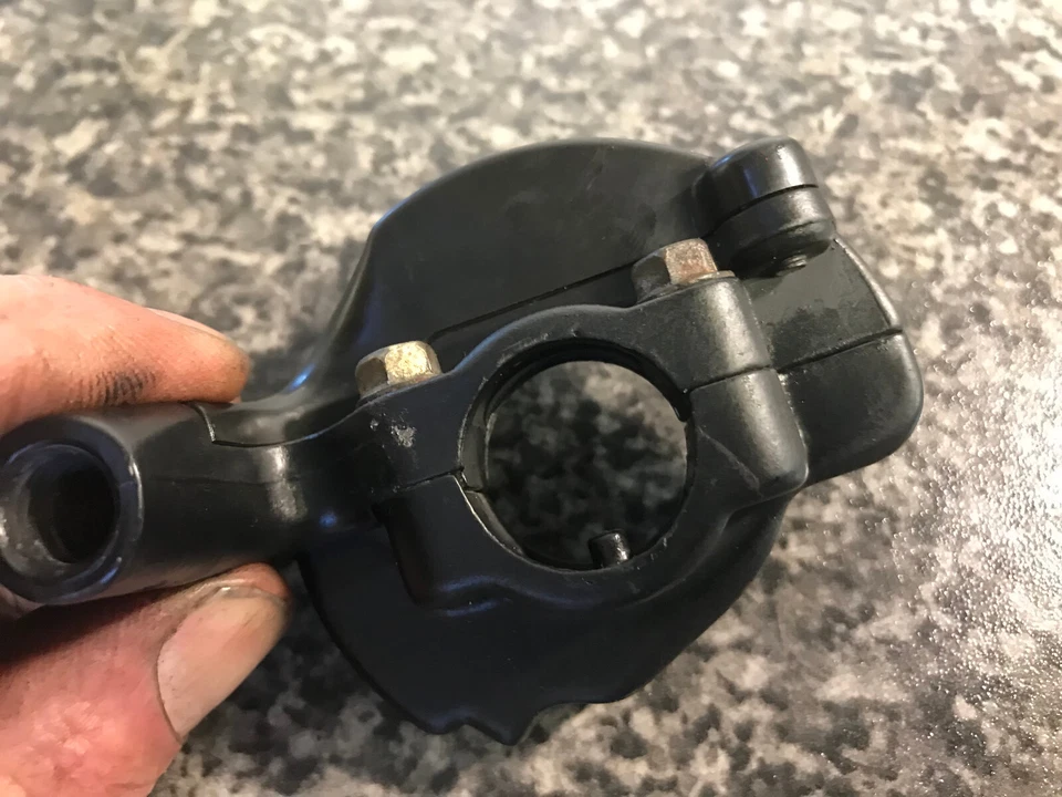 Ducati ST2 ST3  ST4 right bar throttle cable holder - Image 3 of 4