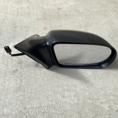 Genuine GM 22605942 Right Hand Mirror Black for 1992-98 Oldsmobile Achieva