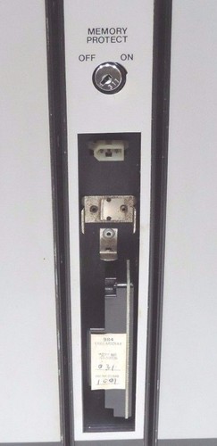GOULD MODICON AS-984B-128 MODULE 200 I / O SYS 24BIT 128K W/ S902 MEMORY MODULE - Picture 6 of 9