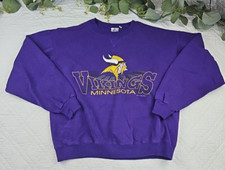 VTG Vikings 1994 Purple Crewneck Sweatshirt Size L Made in USA