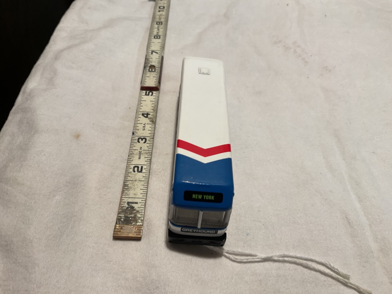 Picture 1 of 4