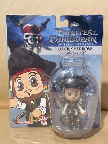 Figura de Jack Sparrow Cosbaby Hot Toys Piratas del Caribe