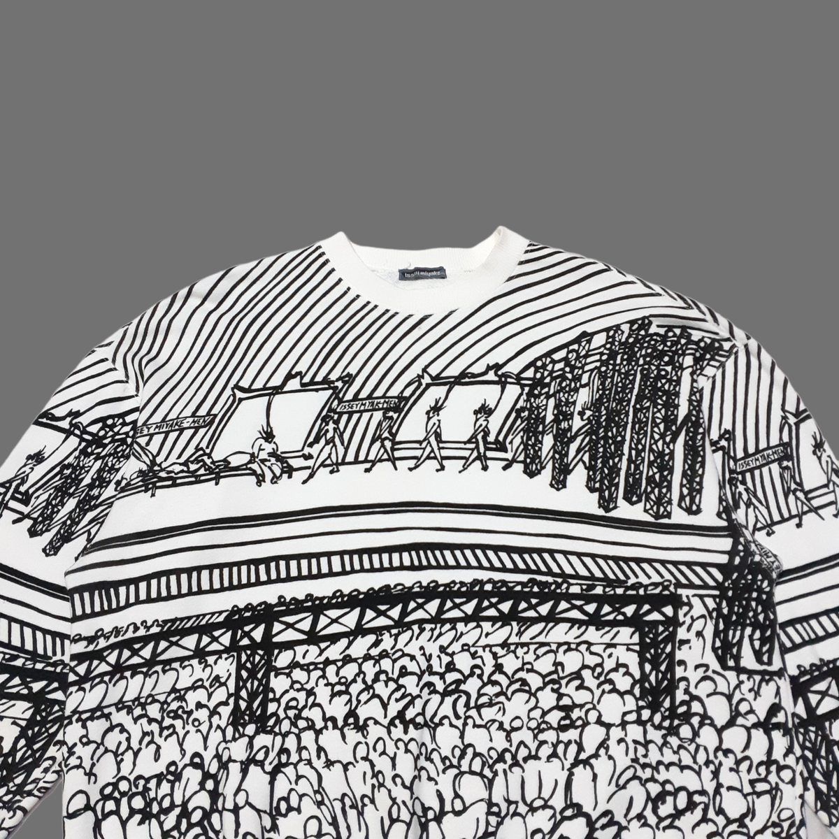Issey Miyake Men by Tomio Mohri 80s Art Graphics Sweatshirt Issey Miyake Men by Tomio Mohri 80s Art Graphics Sweatshirt