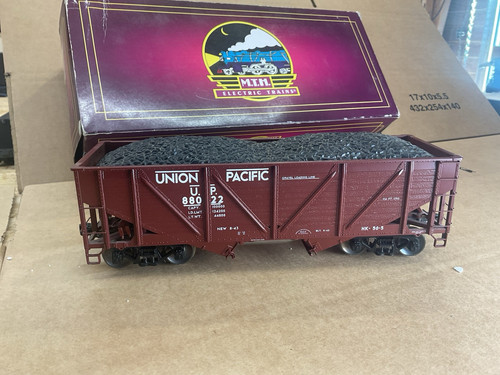MTH O GAUGE HOPPER CAR COMPOSITE COAL CAR WITH LOAD UNION PACIFC BROWN NICE! - Picture 1 of 9