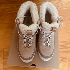 UGG Women s Suede Faux Fur Lined Lace-Up Ankle Bootie Beige Size 8