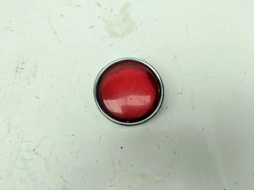 Объектив заднего бокового фонаря 04 Harley Davidson Road King FLHRS - Изображение 2 из 4