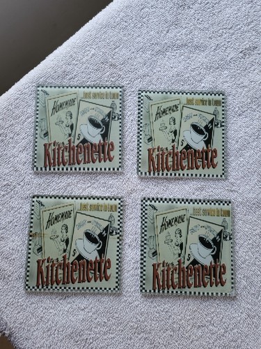 4 VINTAGE "KÜCHENZEILE" QUADRATISCHE GLASUNTERSETZER EINZIGARTIG + SELTEN SIEHE BILDER GUC "BIN D"