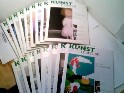 Konvolut bestehend aus 17 Bänden, zum Thema: Kunst & material. Burbaum-Machert, 