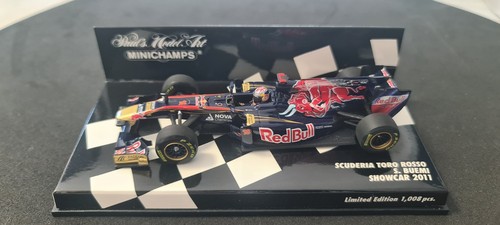 410 110088Showcar 2011Scuderia Toro Rosso S. Buemi - Imagen 2 de 5