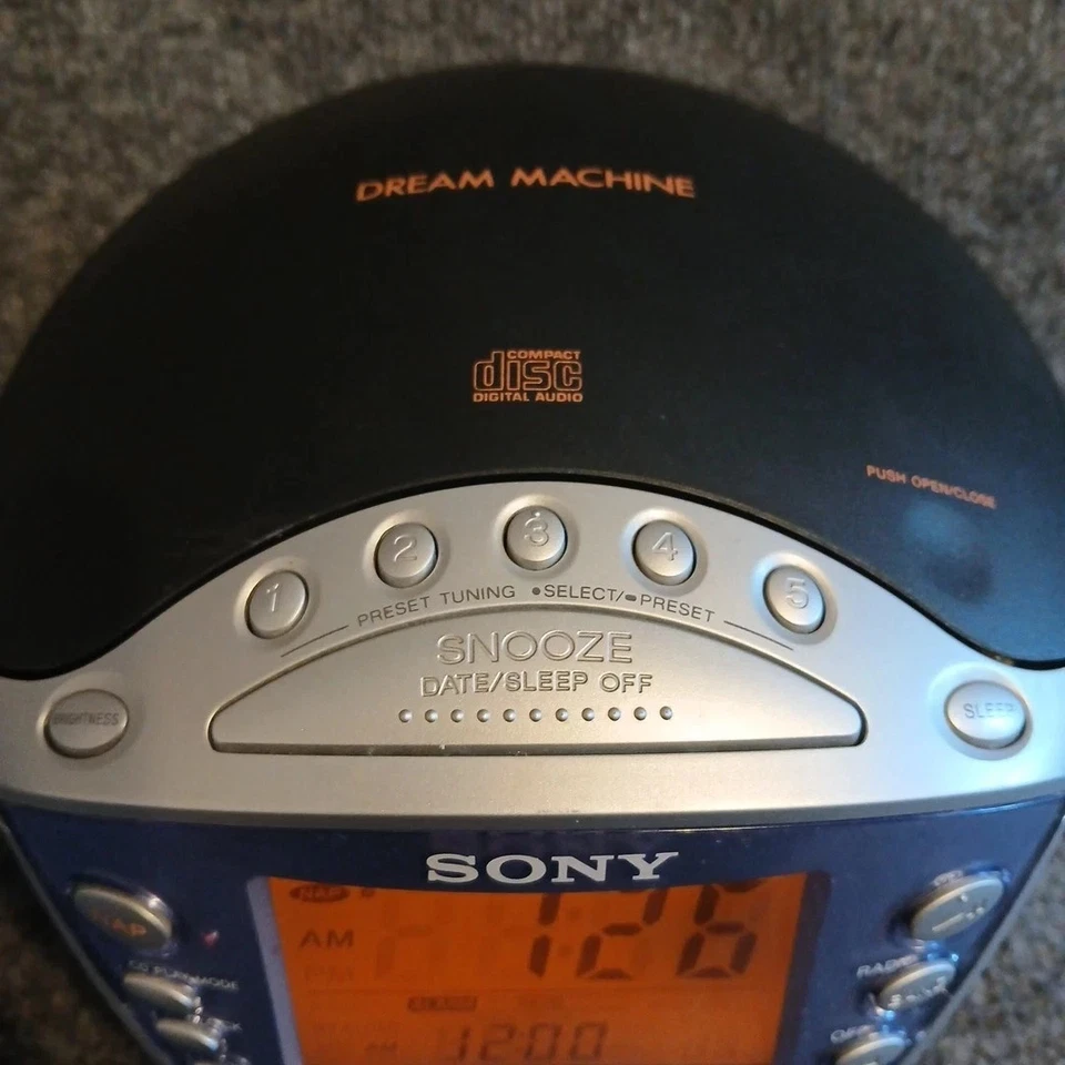 Sony Dream Machine ICF-CD853V CD/CD-R/RW Player AM FM Weather Alarm Clock Radio - Image 2 of 4