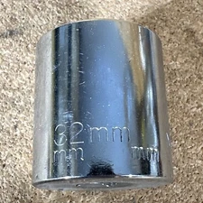 NAPA Tools 32mm 1/2" Drive 12 Point Socket NT1232M - Made in USA