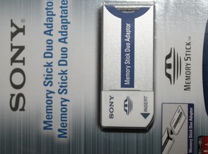 Sony Adaptateur De Carte Memoire Memory Stick Duo Pour Anciens