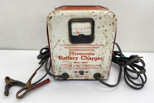 VINTAGE RIVERSIDE BATTERY CHARGER MODEL 16425 MONTGOMERY WARDS 6 12 AT VOLT 115